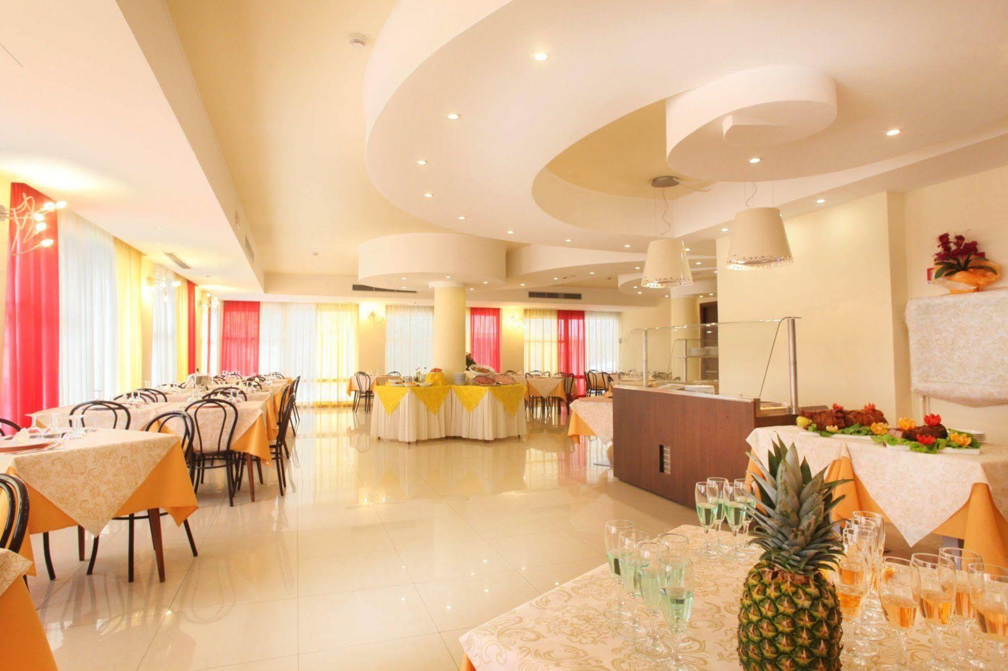 Hotel Mimosa Белариа-Игеа Марина Екстериор снимка