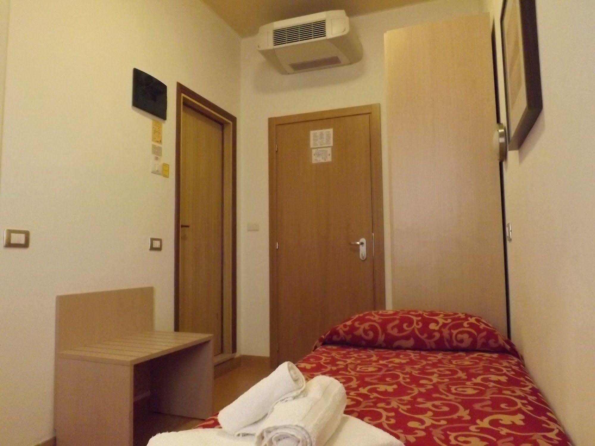 Hotel Mimosa Белариа-Игеа Марина Екстериор снимка